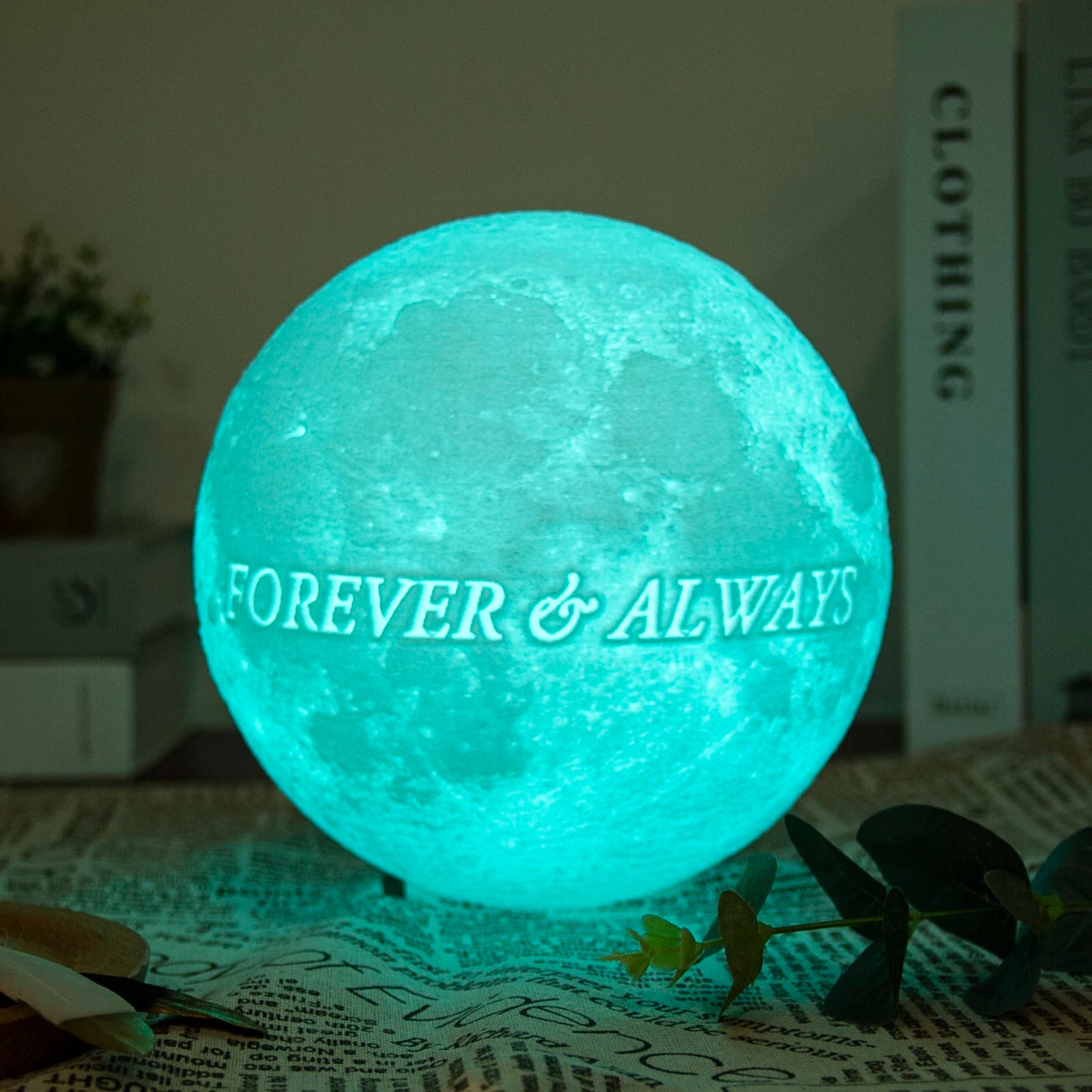 Personalized 3D Moon Lamp - USB Rechargeable